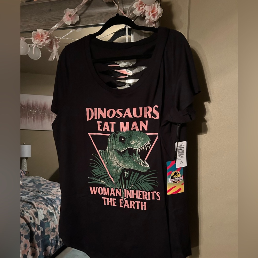 NWT Torrid Jurassic Park shirt sz 2